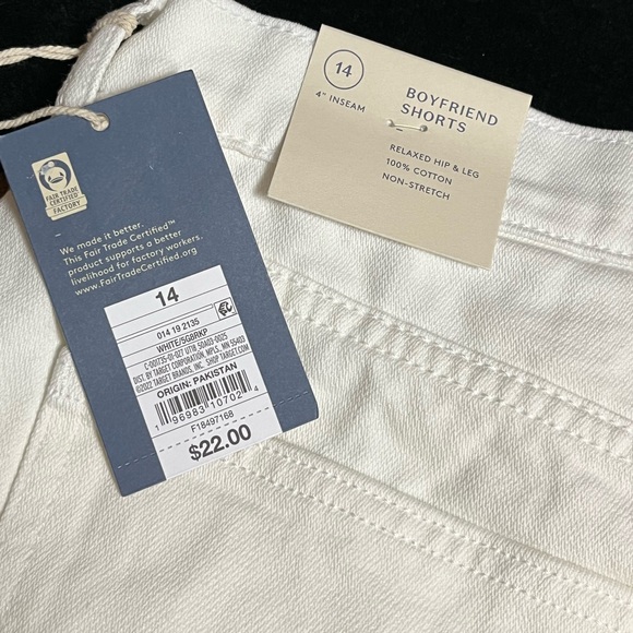 NWT! Universal Thread Womens Boyfriend Shorts Denim Raw Hem - Picture 7 of 8